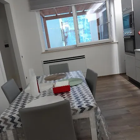 Castelfidardo 23 מרסאלה